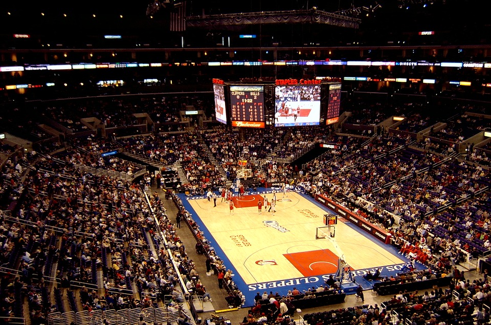 È già Los Angeles Lakers vs Brooklyn Nets?